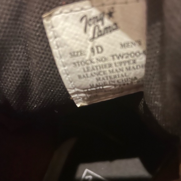 Tony Lama Waterproof Steel Toed Workboots size 9D - Picture 3 of 8